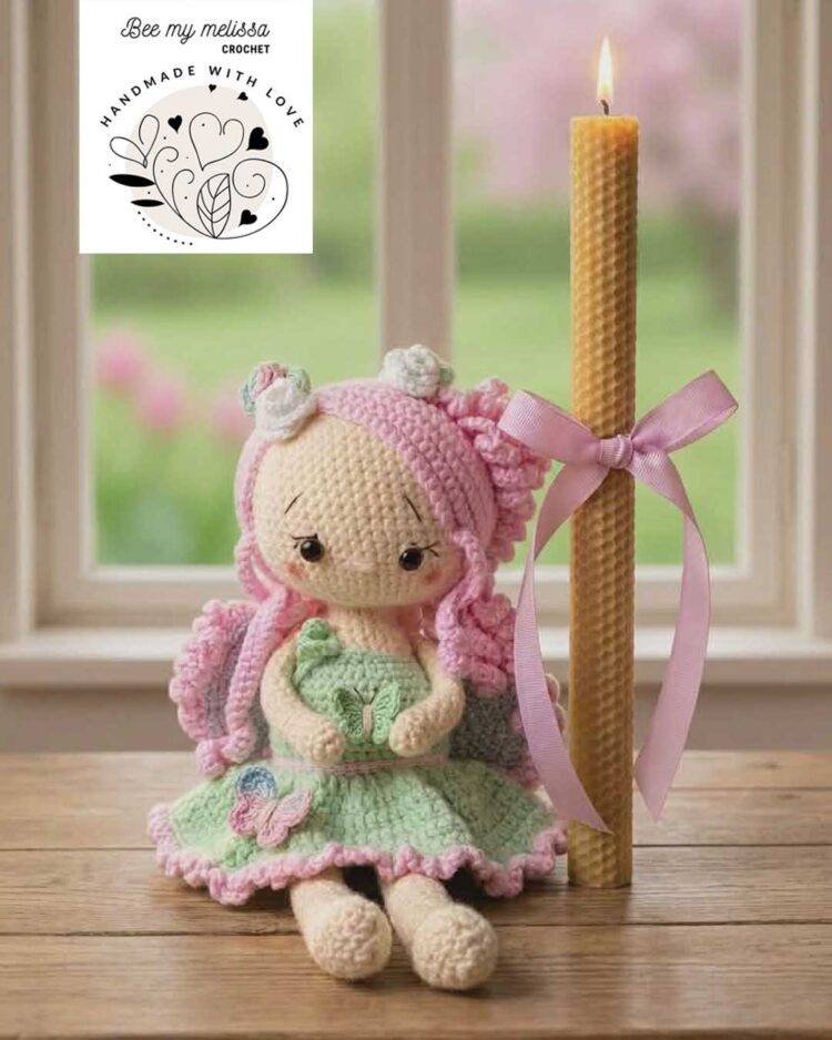 Λαμπάδα από Μελισσοκέρι με Χειροποίητο Παιχνίδι Νεράιδα 30 εκ.